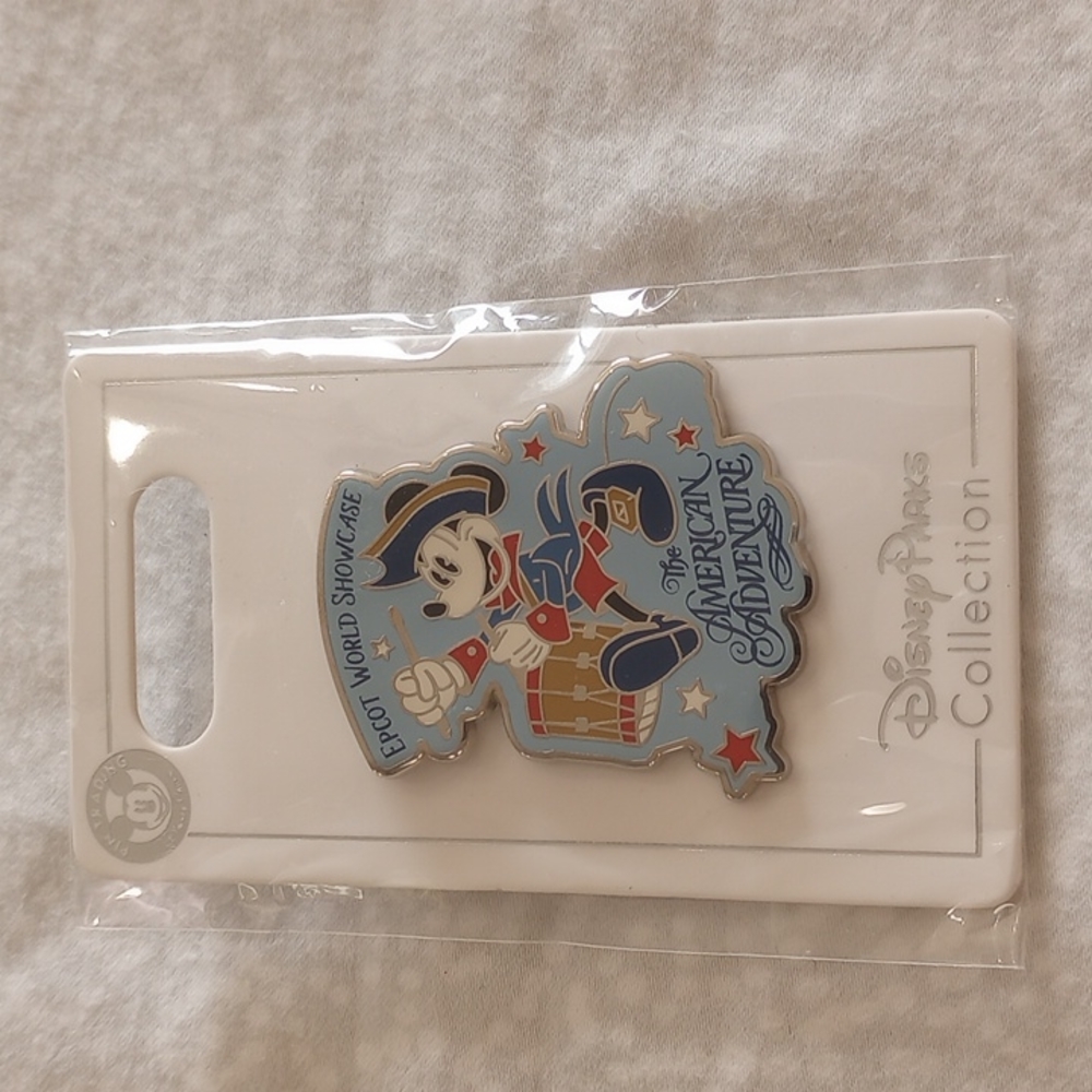 Disney Epcot American Pavilion Mickey Pin